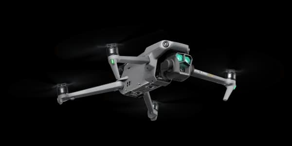DJI Mavic 3 Pro view 2